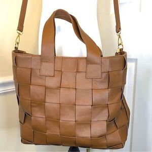 ANNA PAOLA Brown Leather Woven Tote Bag w Crossbody Strap Gold Hardware Feet